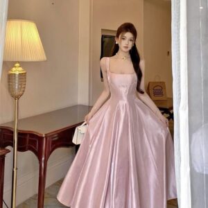 Party/Prom dress for rent