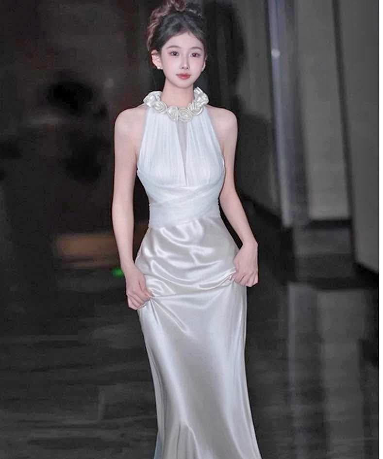 Gorgeous White Dress for rent